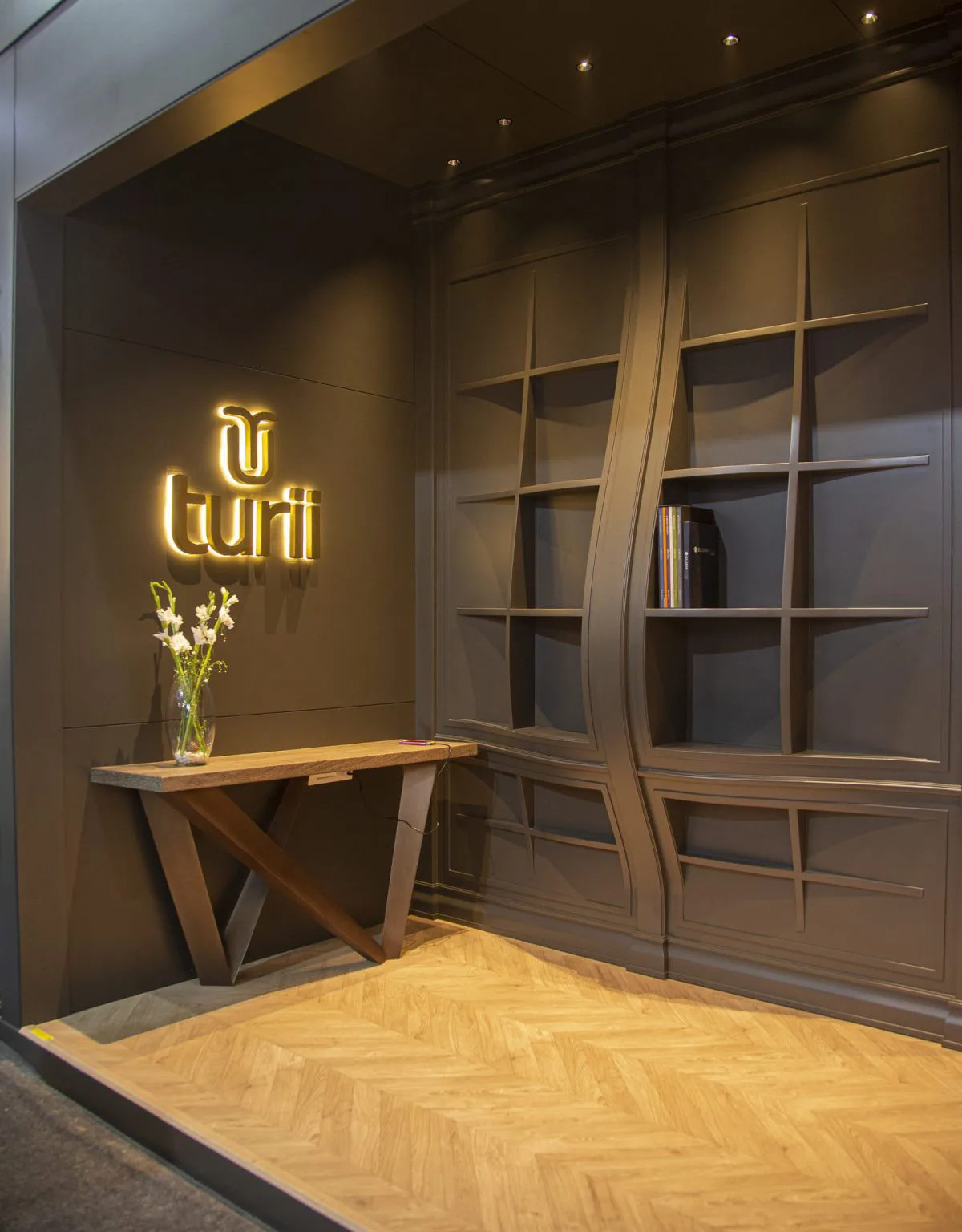 turii showroom
