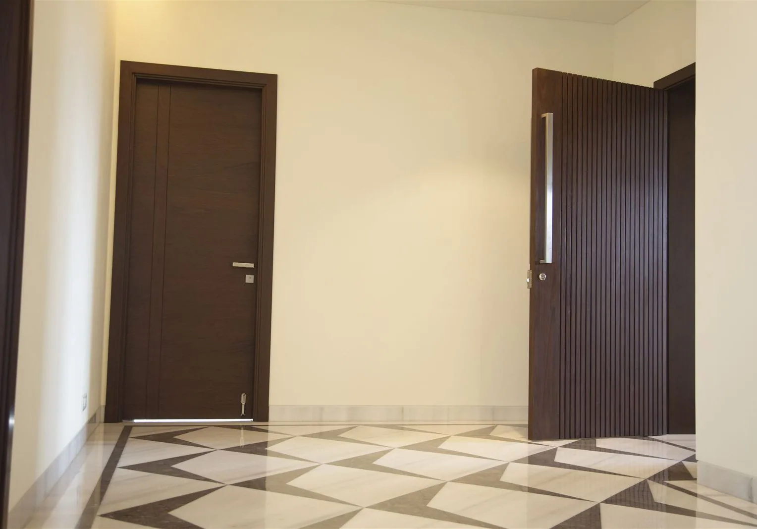 Doors and joinery, handover-ready