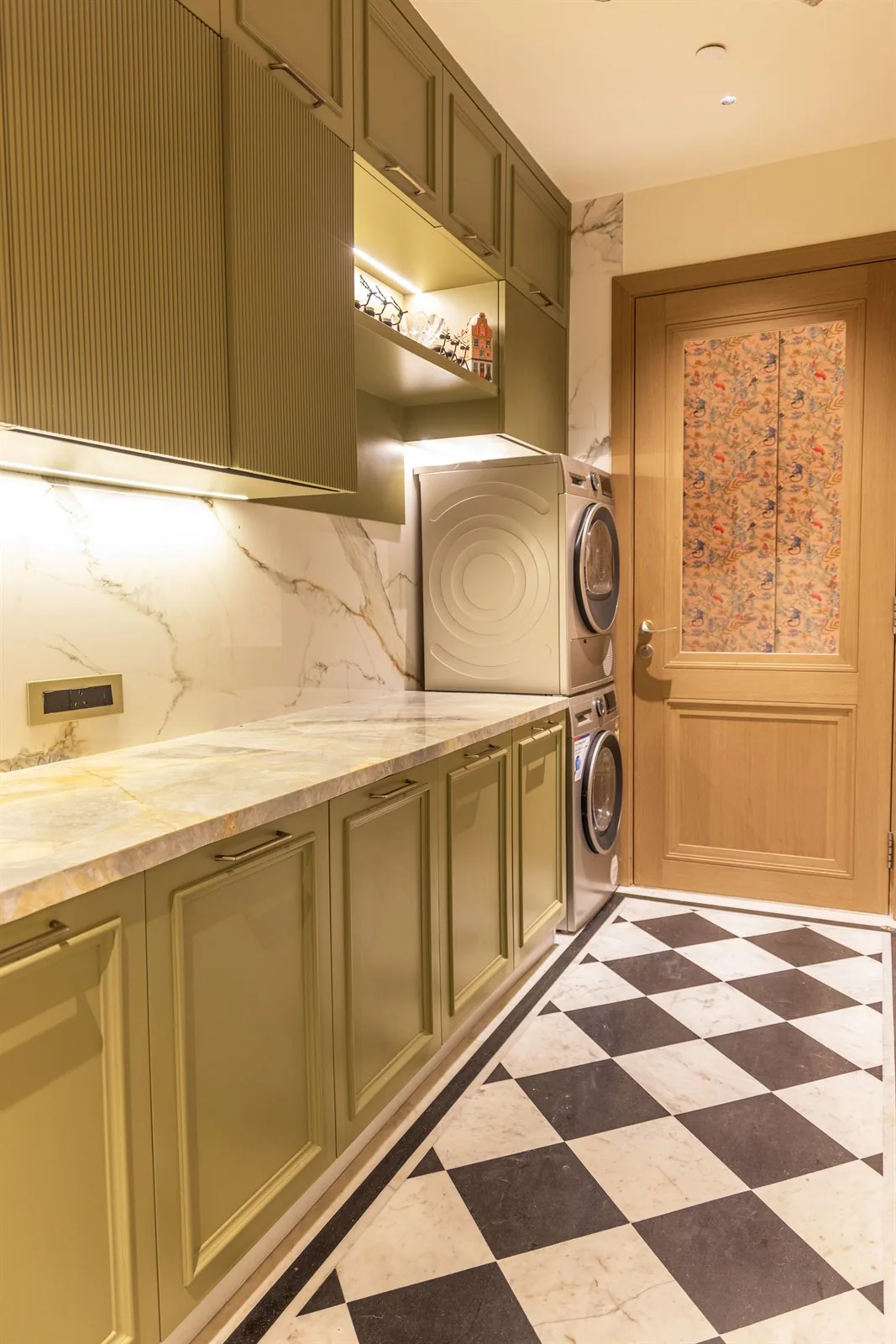 Utility and laundry cabinetry