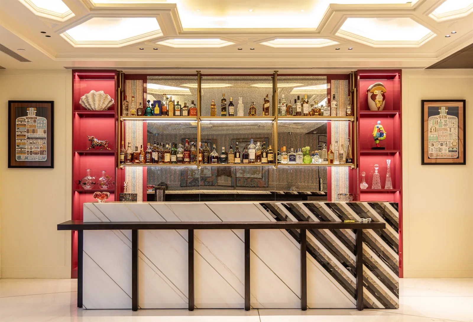 Bar unit with display shelving