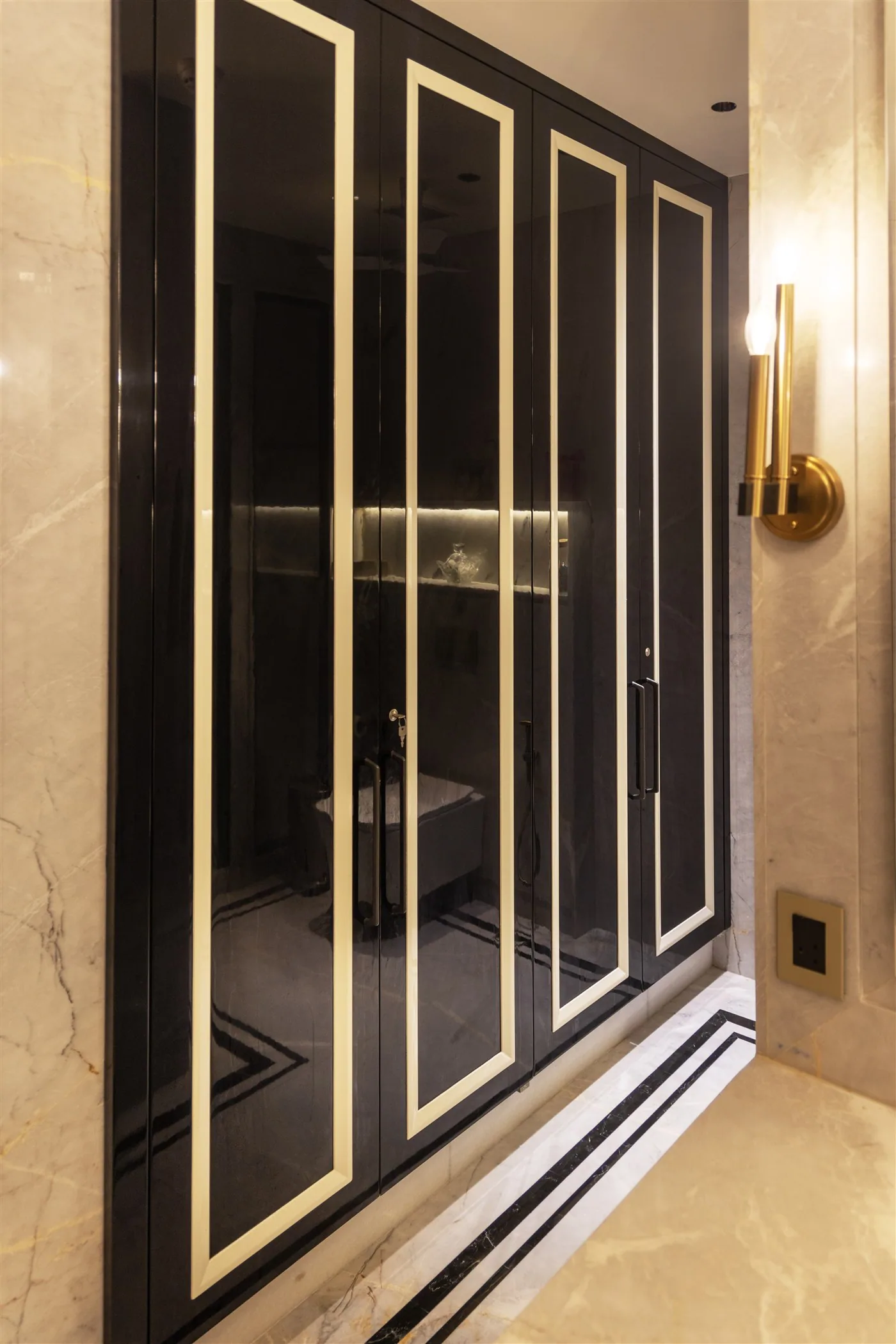 Glazed black-and-brass shower enclosure — 601, Camellias