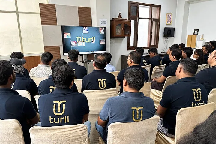 team turii